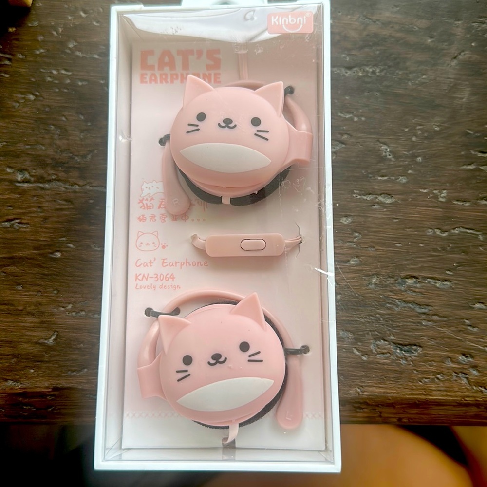 Pink cat earphones